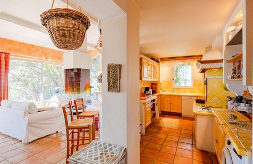 La Garde-Freinet House | Beautiful private villa with private pool, WIFI, TV, terrace, pets allowed and panoramic view