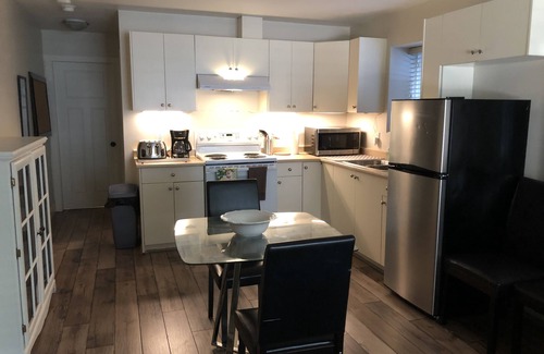 Guildford Apartment | Beautiful Private Suite in the Basement of a Delightful Single Family Home