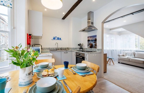 Mevagissey House | Beautiful private villa for 18 people with WIFI, TV and terrace