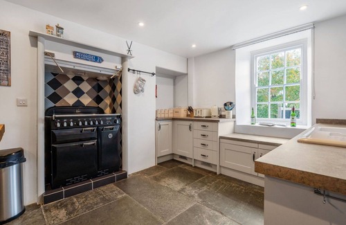 Mevagissey House | Beautiful private villa for 18 people with WIFI, TV and terrace
