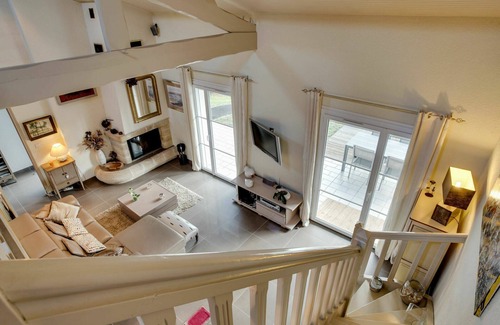 Mimizan House | Beautiful private villa for 6 people with private pool, WIFI, TV, terrace and pets allowed