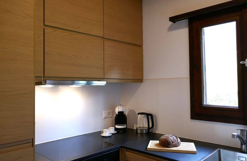 Olivone House | Beautiful private villa for 6 people with WIFI, TV, patio and pets allowed