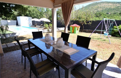 Labin House | Beautiful private villa for 7 people with private pool, A/C, WIFI, TV, terrace and pets allowed