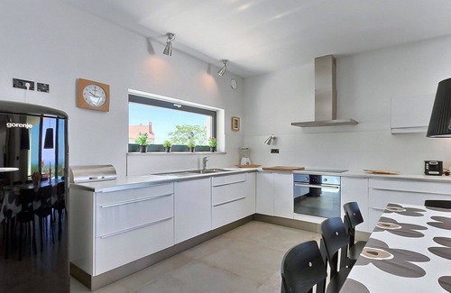 Farini Villa | Beautiful private villa for 8 people with private pool, WIFI, A/C, TV, patio and panoramic view