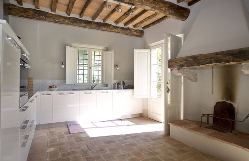 Villabuona Villa | Beautiful private villa with A/C, WIFI, private pool, TV, patio and panoramic view, close to Lucca