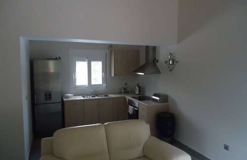 Skala Villa | Beautiful secluded Villa with private pool 5/7 min walking distance of amenities