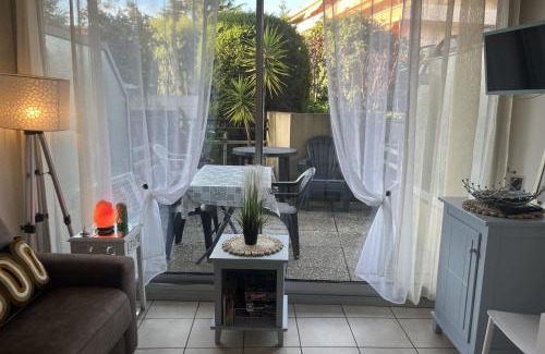 Saint-Laurent-du-Var Apartment | Beautiful studio for 4 close to the beach