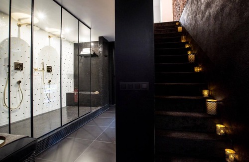 Quartier des Quais - Kaaienwijk Apartment | Beautiful Studio in the Center Town with Jacuzzi