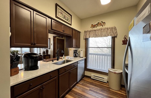 Sugar Mountain Condo | Beautiful Sugar Mountain Condo with Long-Range Views