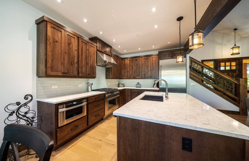 Cle Elum House | Beautiful Suncadia House With Two Master Bedrooms and plenty of space for kids!