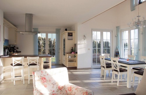 Boergerende-Rethwisch House | Beautiful vacation home, only 100 m from the Baltic Sea beach, with sea view, fireplace, sauna, beach chair and billiard room. It is for max. 11 people