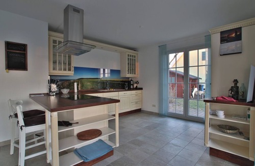 Boergerende-Rethwisch House | Beautiful vacation home, only 100 m from the Baltic Sea beach, with sea view, fireplace, sauna, beach chair and billiard room. It is for max. 11 people