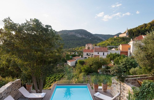 Pitve Villa | Beautiful Villa Adoral & Bea
