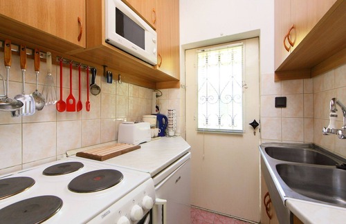 Balatonakali House | Beautiful villa for 4 guests with A/C, WIFI, TV, terrace and pets allowed