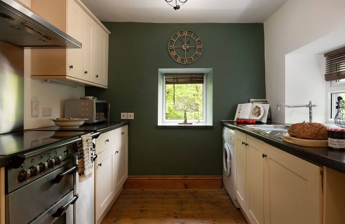 Dolwyddelan House | Beautiful villa for 5 guests with WIFI, TV and pets allowed