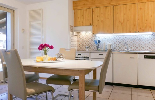 Blenio House | Beautiful villa for 5 guests with WIFI, TV, terrace, pets allowed and panoramic view