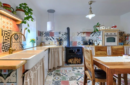 Grabri House | Beautiful villa for 6 guests with A/C, WIFI, private pool, TV and terrace
