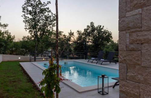 Pavicini Villa | Beautiful villa Foska with private Pool near the beach