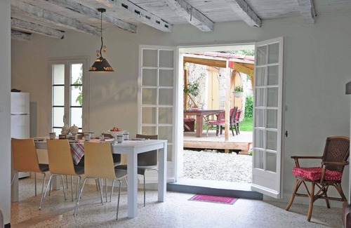 Artigat Villa | Beautiful Villa with Swimming Pool in Artigat