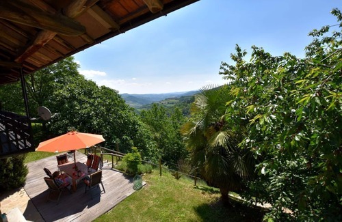 Mombarcaro House | Beautifully located holiday home with private pool