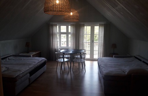 Berghem Bed & Breakfast | Bed and Breakfast i Vacker Trädgård 45 min fr Varberg, Borås och Göteborg