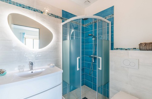 Savigny House | BED AND BREAKFAST NEAR LYON