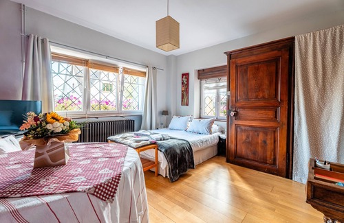 Barr Bed & Breakfast | Bed and Breakfast 'Roteluft - Pablo' with Private Terrace and Wi-Fi