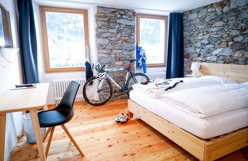 Airolo Bed & Breakfast | Bed&Bike Tremola San Gottardo