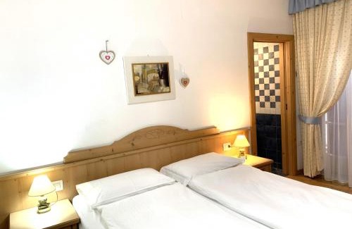 Almazzago House | Bed & Breakfast SISSI