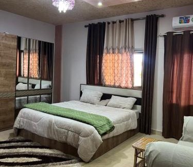 Wadi Musa Apartment | Bedouin family home
