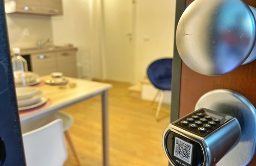 Santo Stefano Apartment | BeHappyS[Charming Balcony]-Near the centre&Rizzoli