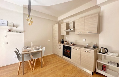 Santo Stefano Apartment | BeHappyS[Charming Balcony]-Near the centre&Rizzoli