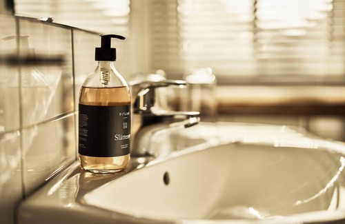 Selbjorn Hotel | Bekkjarvik Gjestgiveri