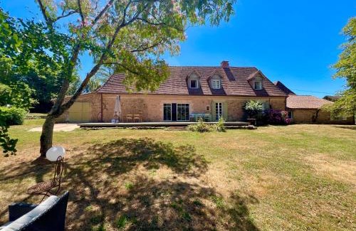 Rouffignac-Saint-Cernin-de-Reilhac House | Bel appartement dans Maison typique du Périgord