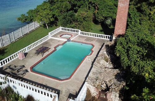 Belmont Villa | Bel Cove, Private Beachfront Villa