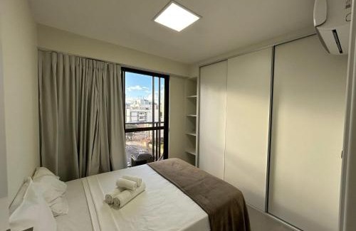 Manaira Apartment | Bela Hospedagem - #504 Ed W Gratitude com varanda e 02 qts cama casal