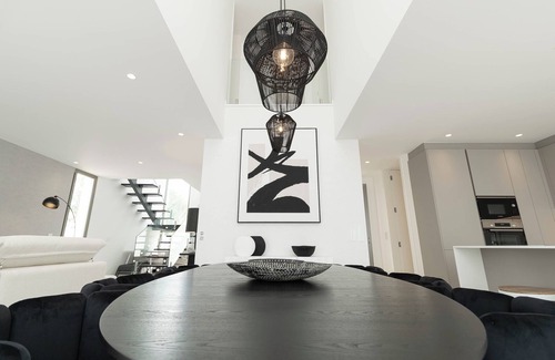 Sao Joao das Lampas Villa | Belemia Grey Villa, Sintra, Lisbon