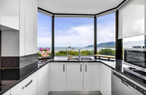 Cairns North Apartment | Belle Escapes 73 Rydges Plaza Esplanade with Ocean & City Views