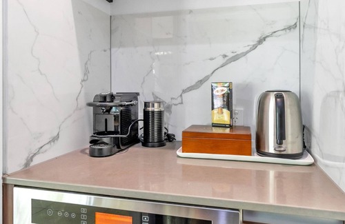 Palm Cove House | Belle Escapes Pura Palm Cove - Two luxury Balinese villas