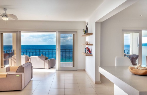 Belnem Apartment | Bellevue 11 oceanfront penthouse on the Beach -