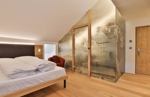 Glorenza Hotel | Belvenu Boutique Hotel