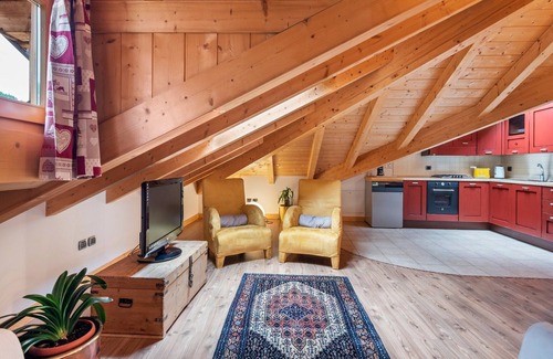 Brez Apartment | Belvilla by OYO Charming Apartment in Brez with TV