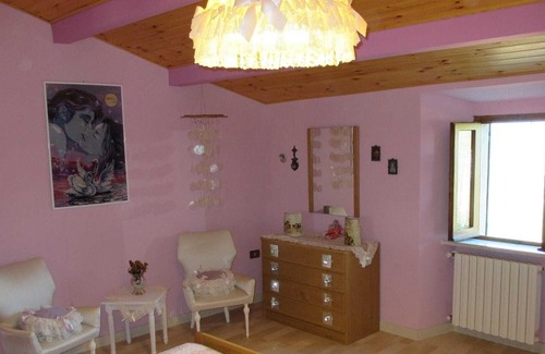 Petrella Guidi Apartment | Belvilla by OYO Graceful Apartment with Garden