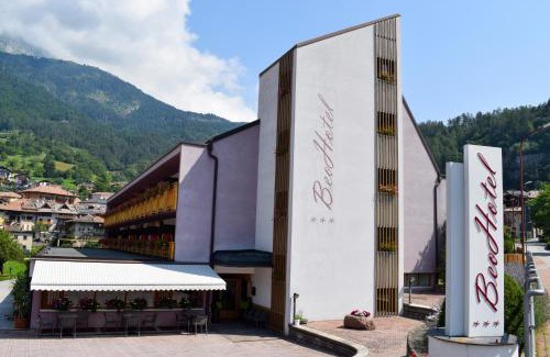 San Lorenzo in Banale Hotel | Beohotel