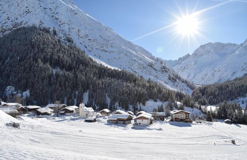Boden House | Bergbauernhof Pabulariu