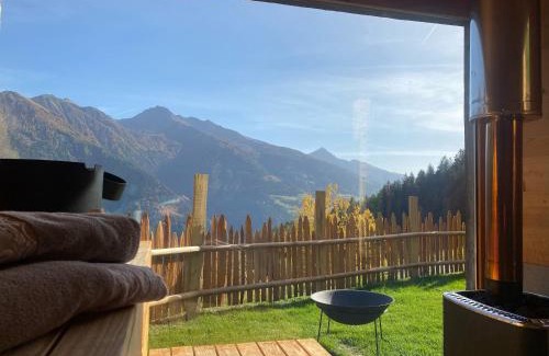 San Martino in Passiria Ski Chalet | Bergchalet h e i m a t