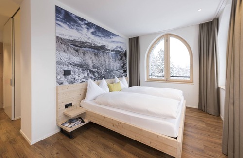 St. Moritz Hotel | Berghotel Randolins