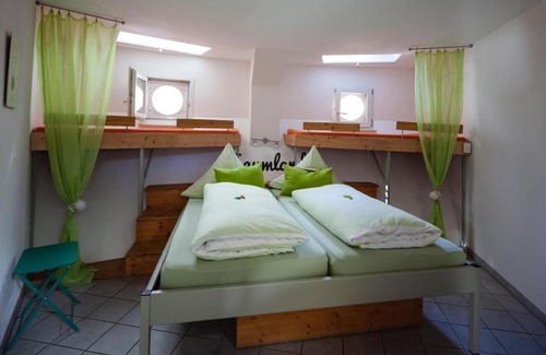 Herznach Bed & Breakfast | Bergwerksilo Herznach