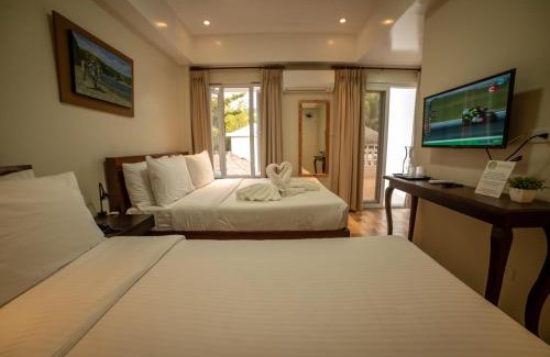 Basco Hotel | Bernardo's Lantia Hotel