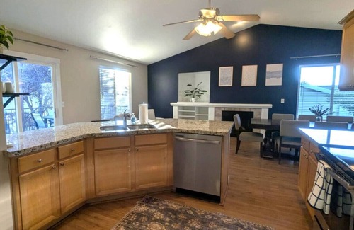 Draper House | Best Location for Everything. Brand new in Draper!